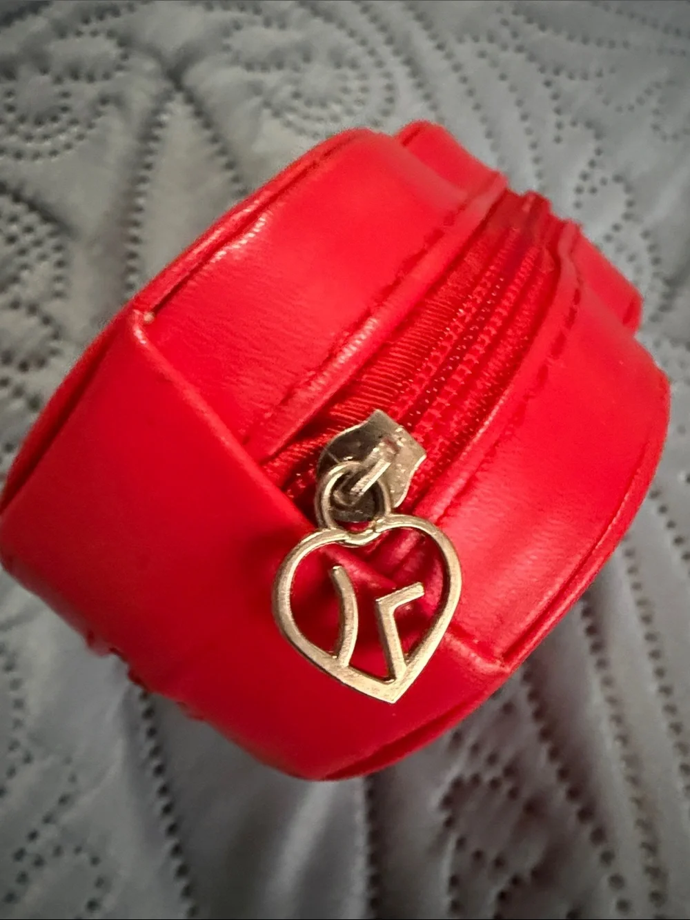 Heart-Shaped Red Jewelry Organizer Case by